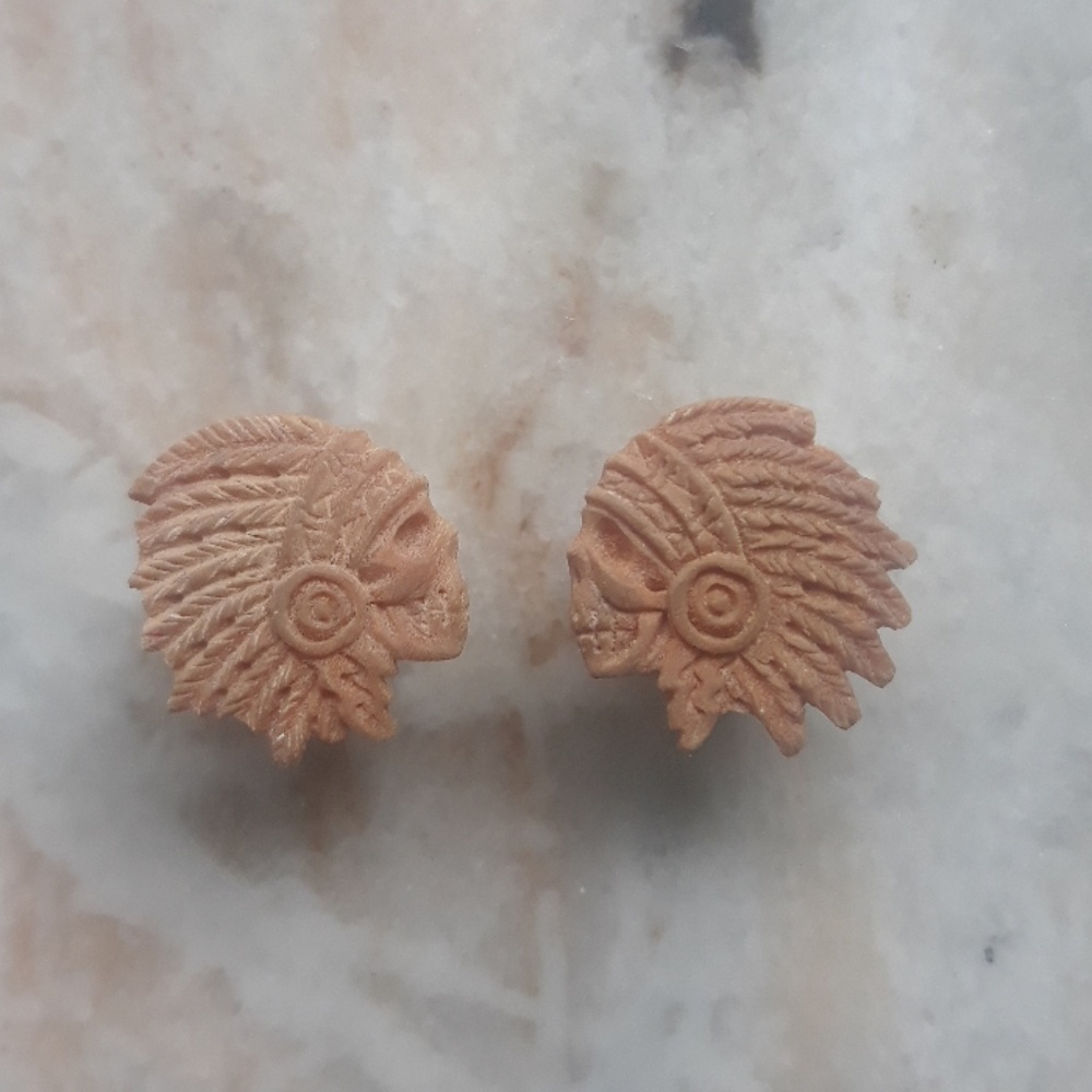 Wooden Native American Skull Plug